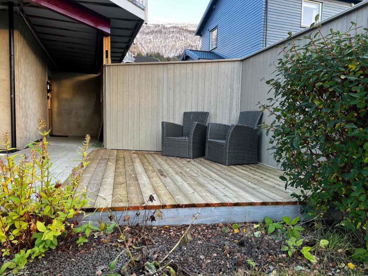 Liten Kjellerleilighet. Landlig Rolig Omrade. Tromsø Zewnętrze zdjęcie